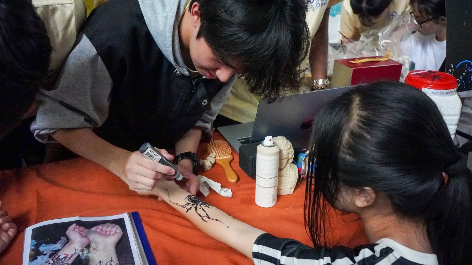 524167540_1306913658110605_7681185716330379713_n