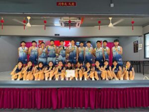 【校园捷报】本校健儿扬威笨珍县学联赛  篮球勇夺双冠、羽球报捷！