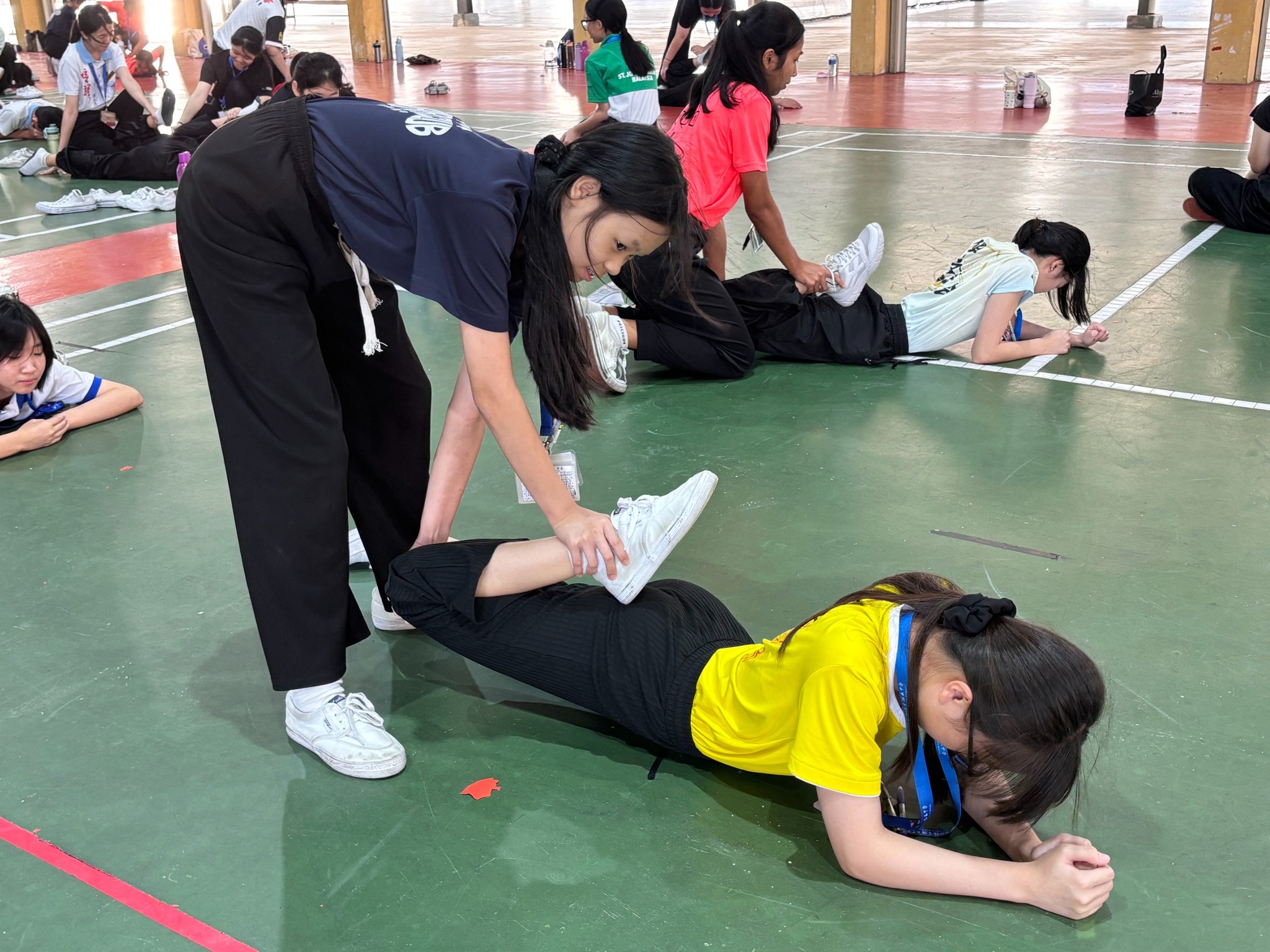 分组活动进行中