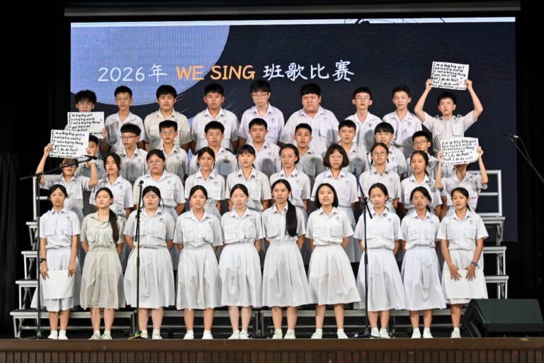初二诚的每一次练唱、每一次磨合，都是班级成长的见证。