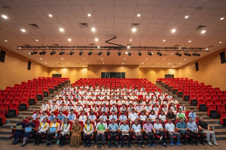 2026培群独立中学助学金感恩会全体大合照