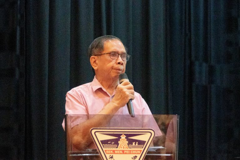 林青赋董事长于会上致词