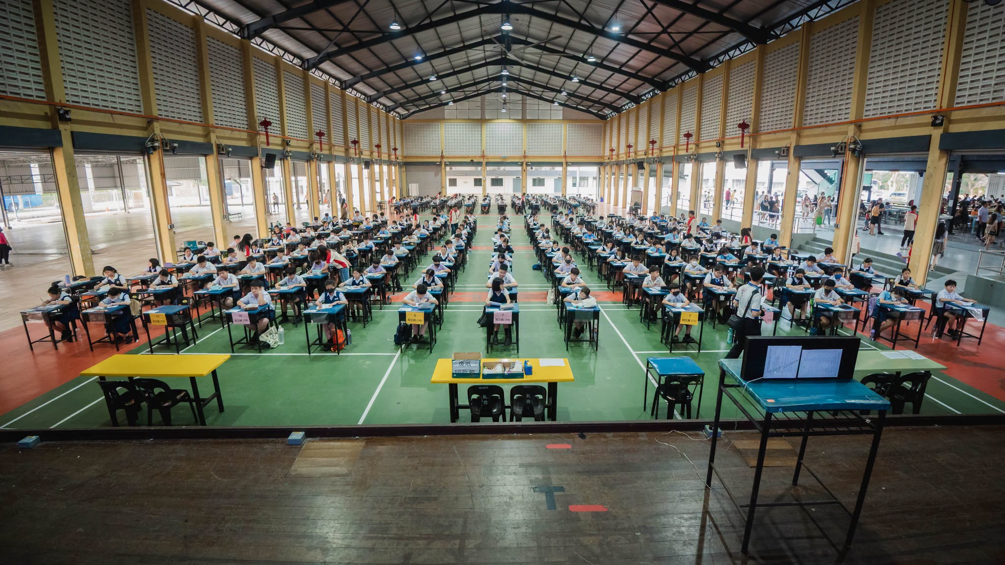 笨珍培群独中2027年度新生入学考试现场迎来201位考生。
